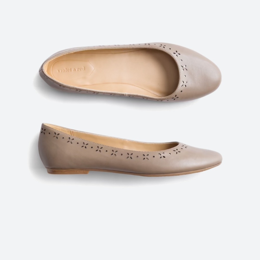 Ballet flats